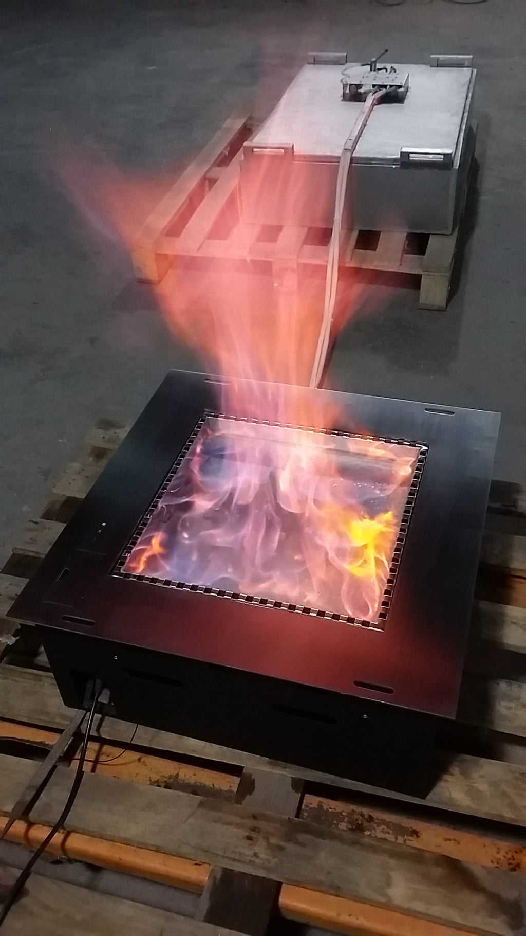 SXFireplace Moderner, ventloser Kaminbrennereinsatz aus Edelstahl